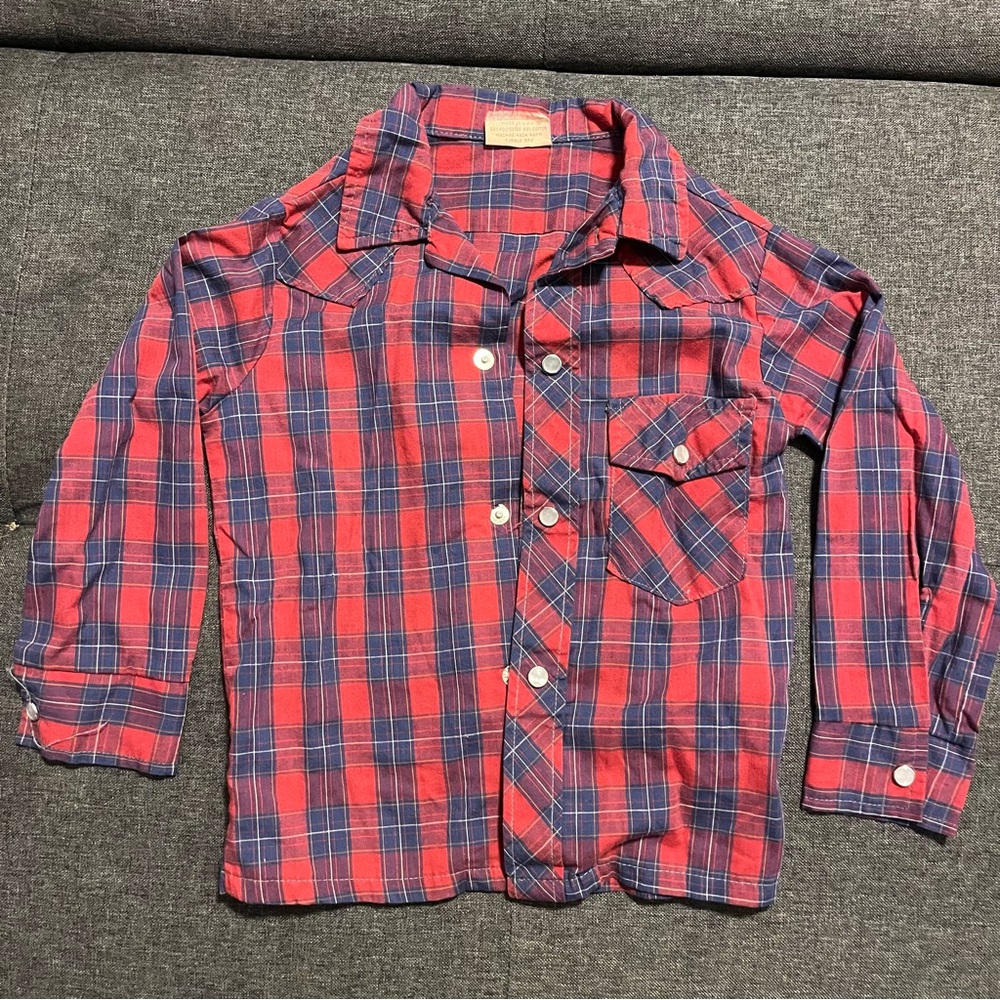 Classic Kids Plaid Button-Down Shirt in Red and Blue